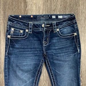 Miss Me Capri Jeans Size 27